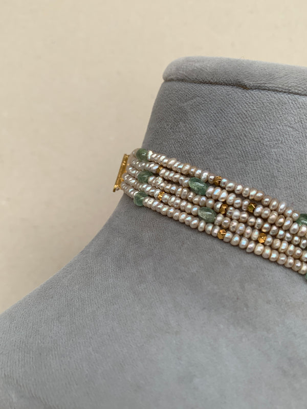 FS141  Maahru Silver Necklace