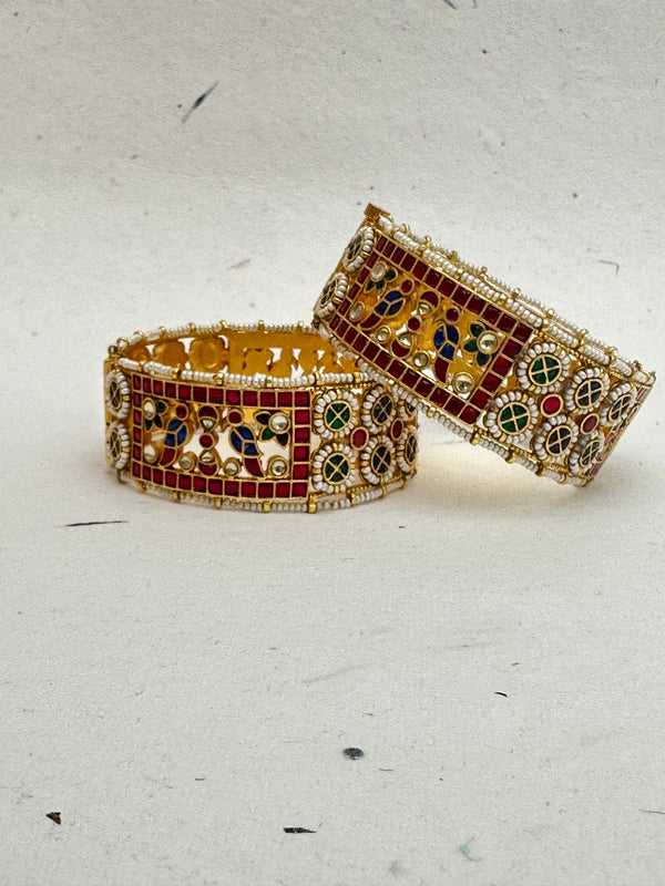HG101 Antique Jadau Bangle