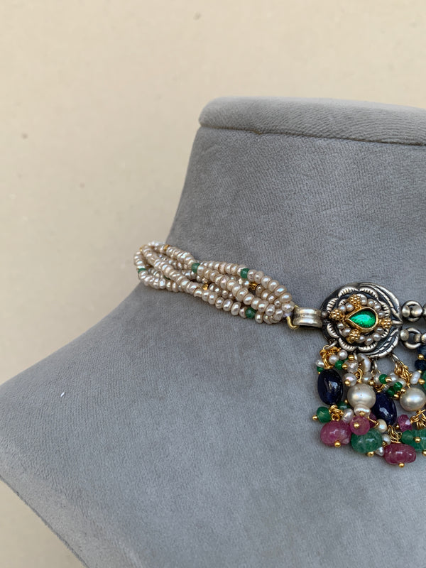 FS163 Maahru Silver Necklace