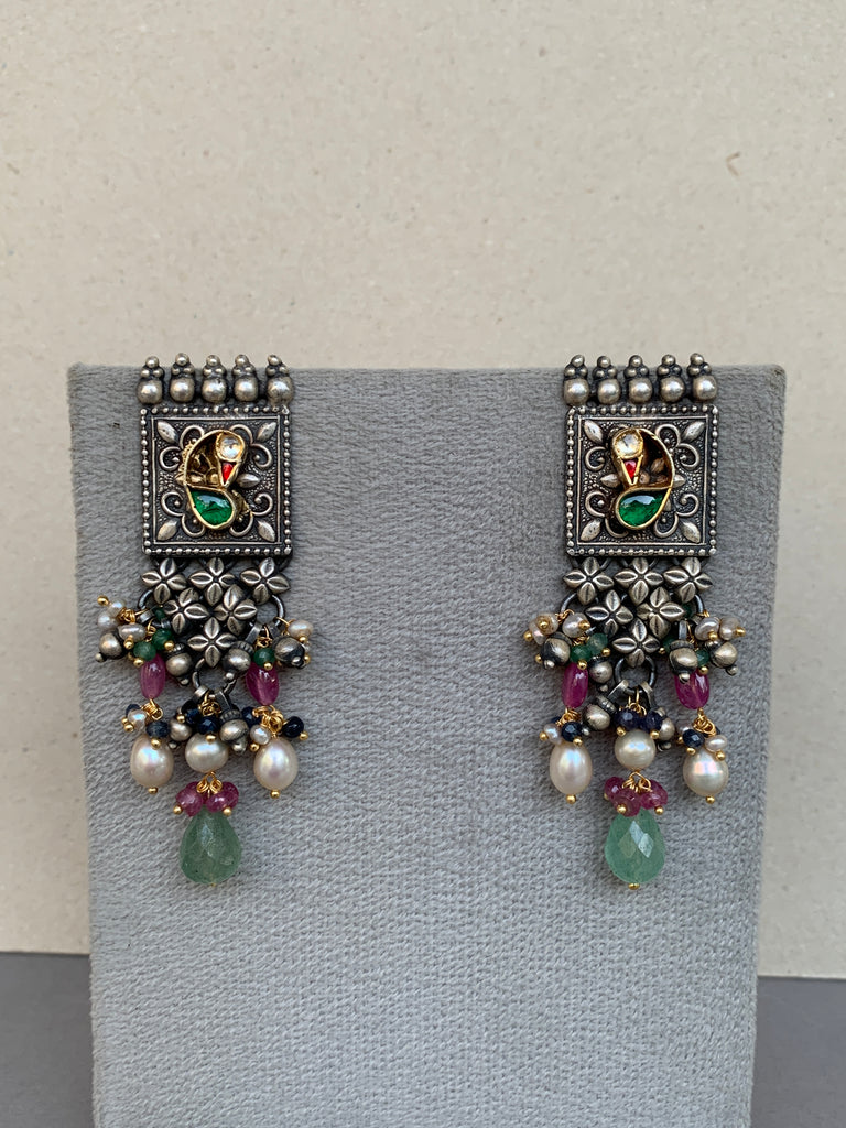 E1884 Maahru Silver Earrings