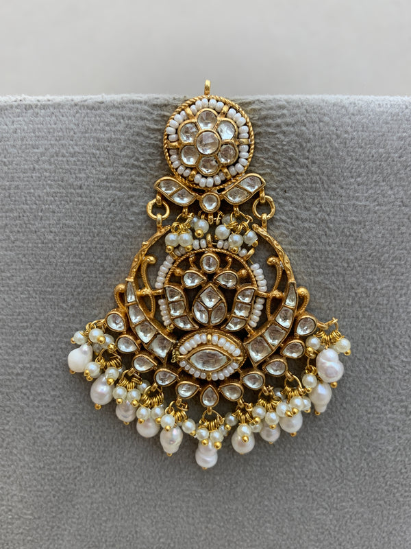 TN881W  Jadau Earrings
