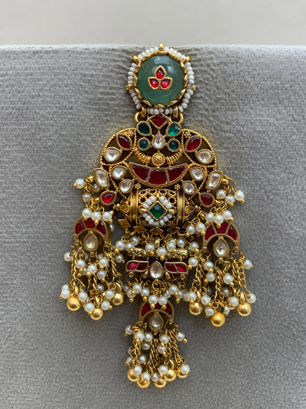 HG105 Jadau Earrings