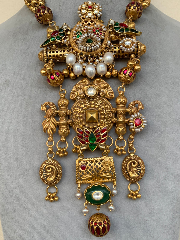 AJ1176 Rambaugh Antique Necklace