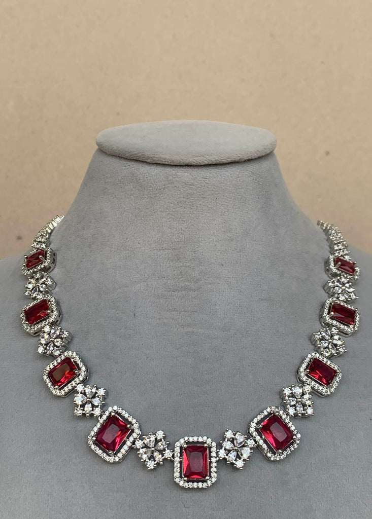 DN585 Ruby Diamond Set