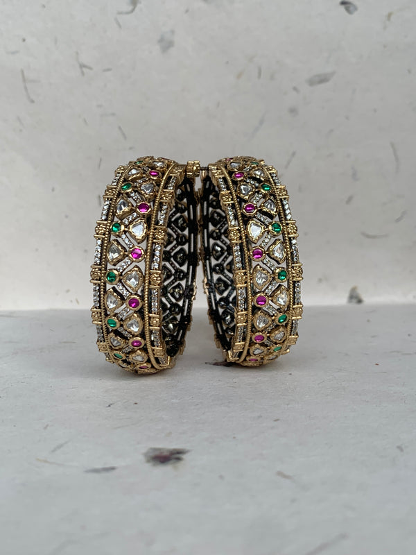 EB204 Indo Western Uncut Bangle