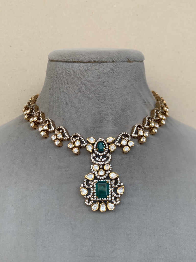 US422 Moissanite Set with Earrings