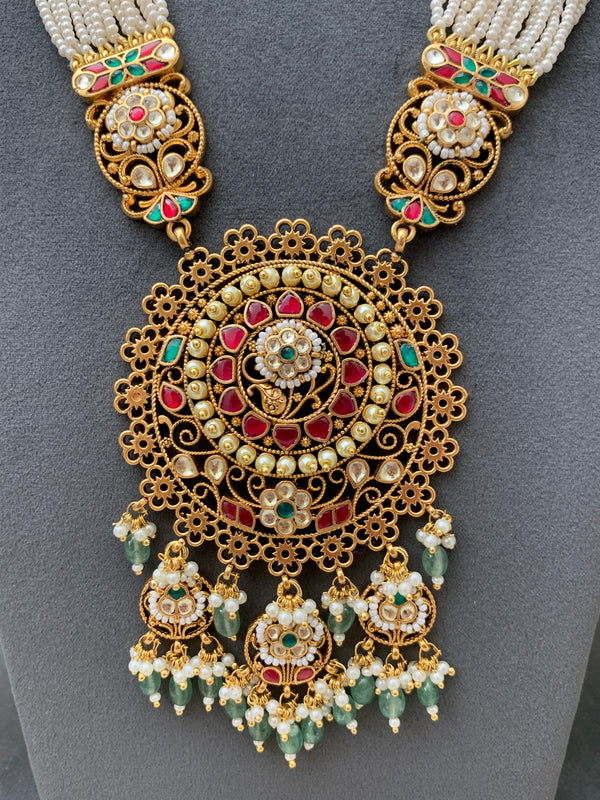 MM1802  Jadau Set
