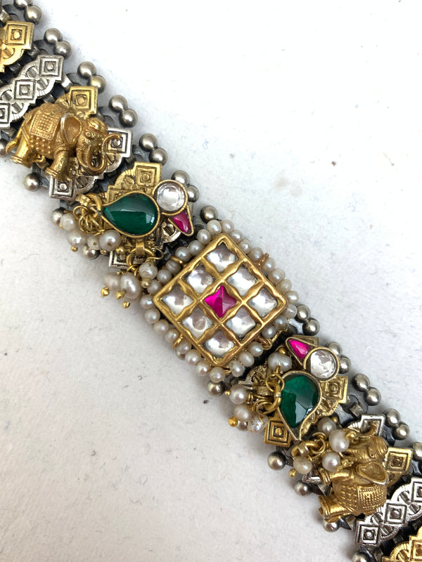 JB932  Maahru Silver Bracelets