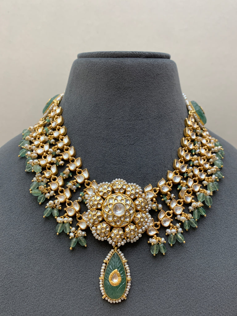NR892  Heritage Antique Set