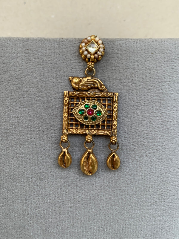 AA952 Rambaugh Heritage Earrings