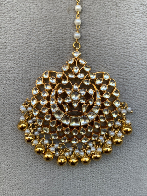 KK812W White Jadau Mangtikka