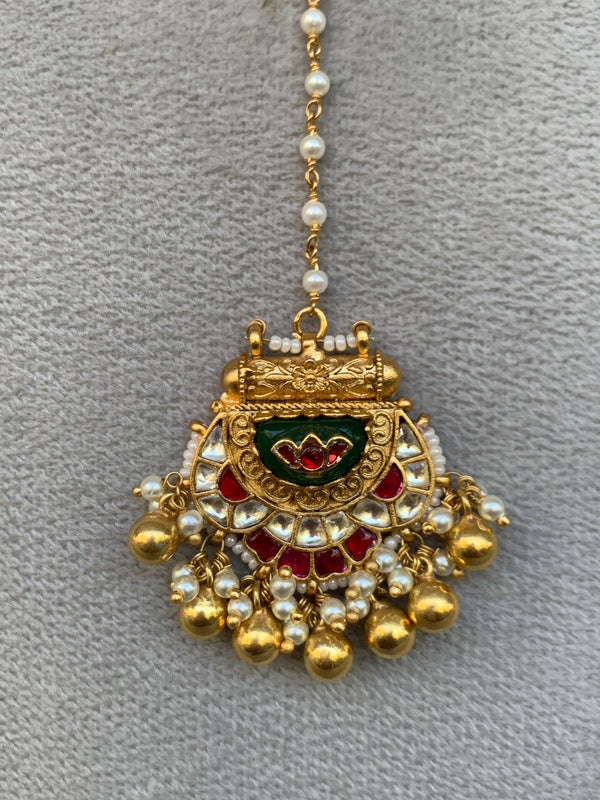 KK847 White Jadau Mangtikka