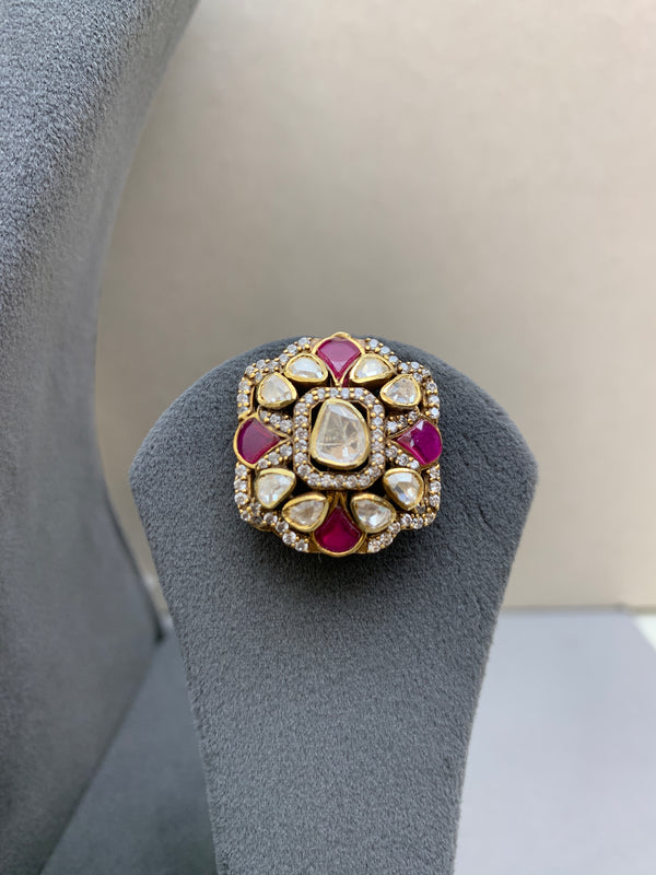 US550 Moissanite Set