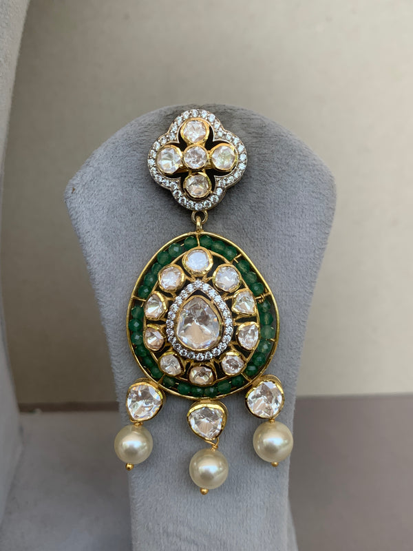 Z1858 Emerald Moissanite Set with Earrings