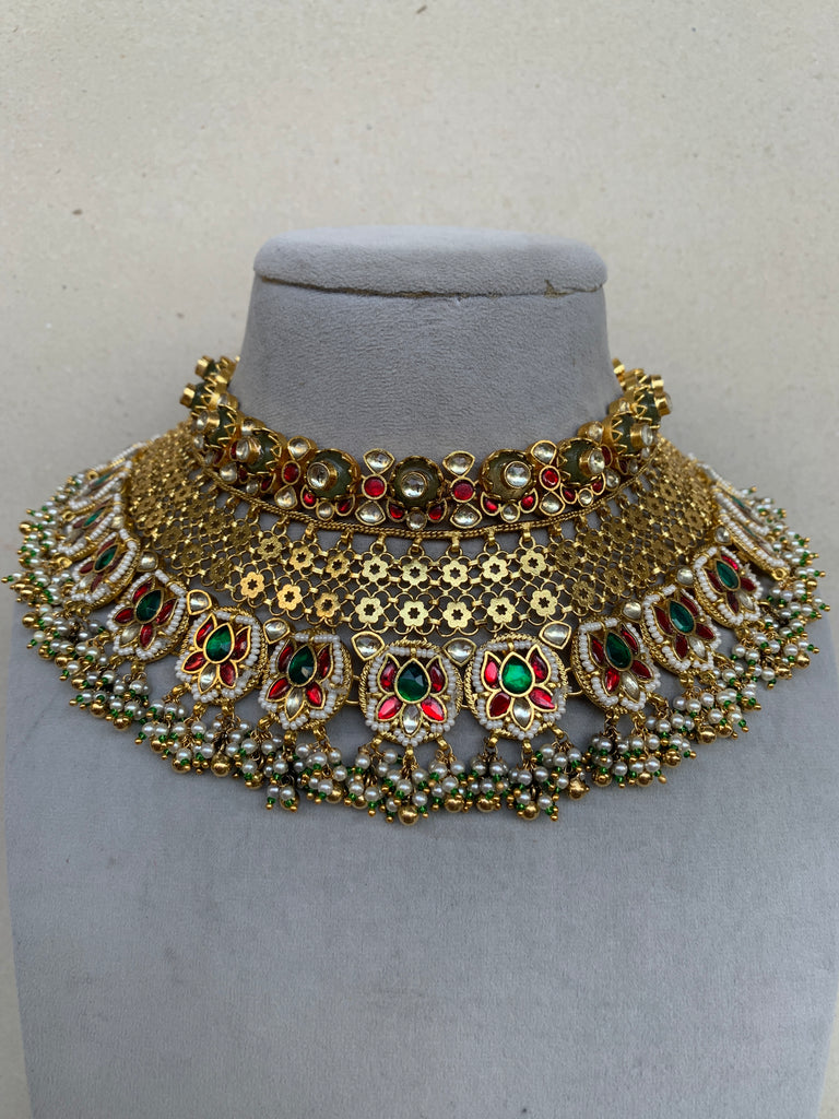 HG66 Antique Bridal Jadau Set