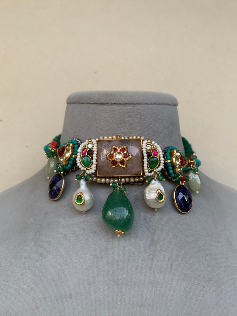 FS193 Maahru Silver Necklace