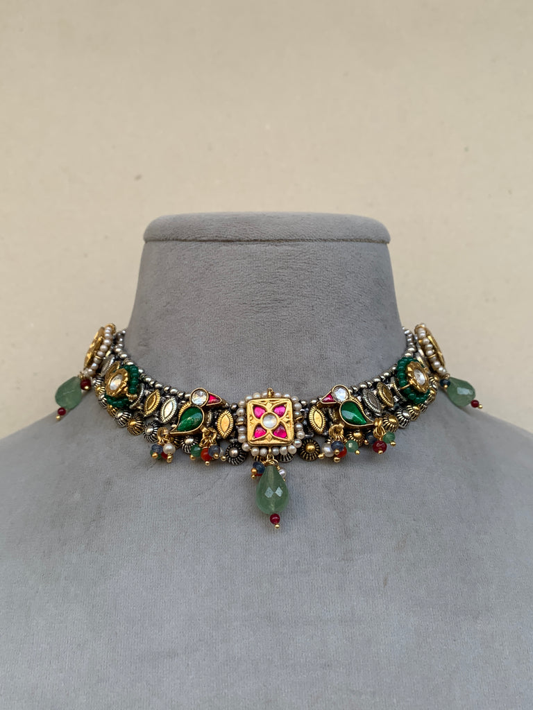 FS190 Maahru Silver Necklace