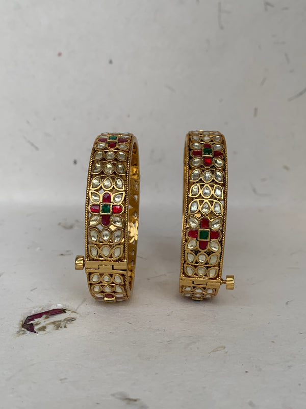 MB786M Multi Jadau Bangle