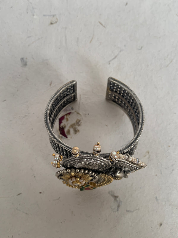 JB586 Maahru Silver Bracelet