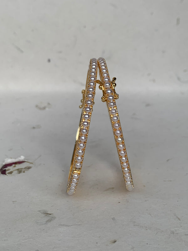 DB034 Pearl Bangle