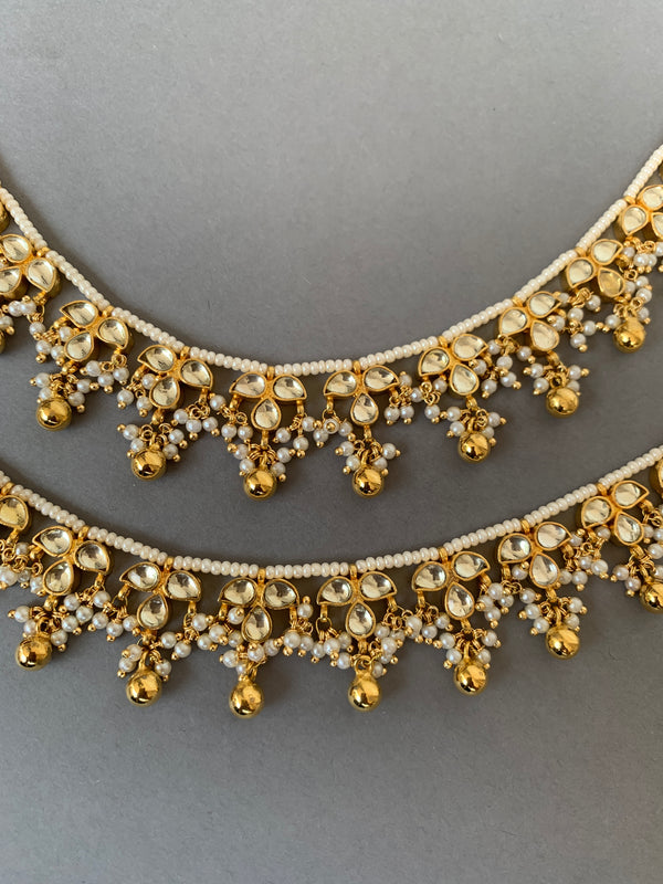 AC580 White Jadau Payal
