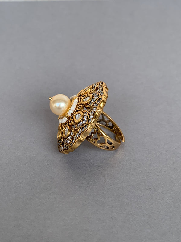 EA141 Indo Western Uncut Ring