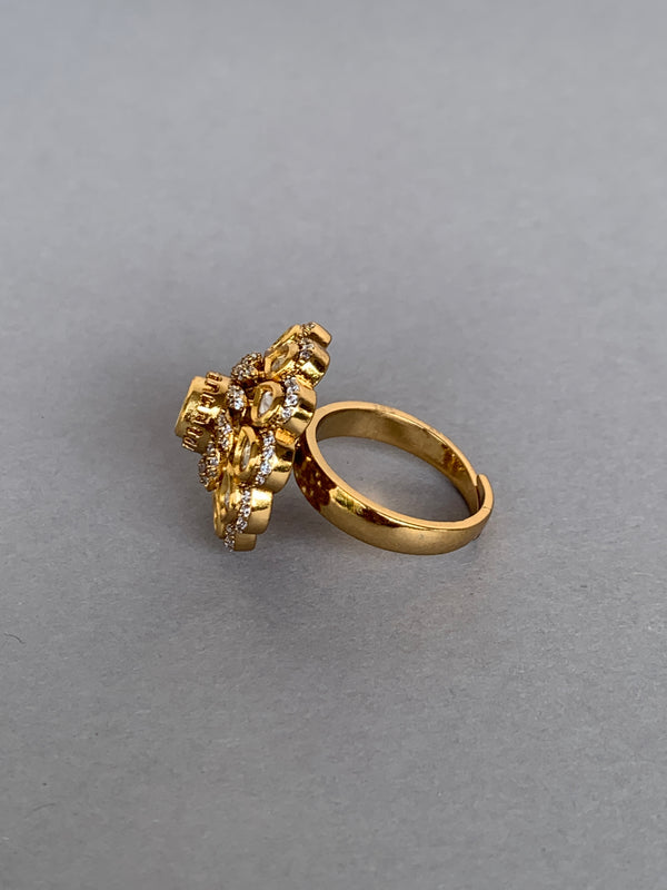 EA138 Indo Western Uncut Ring