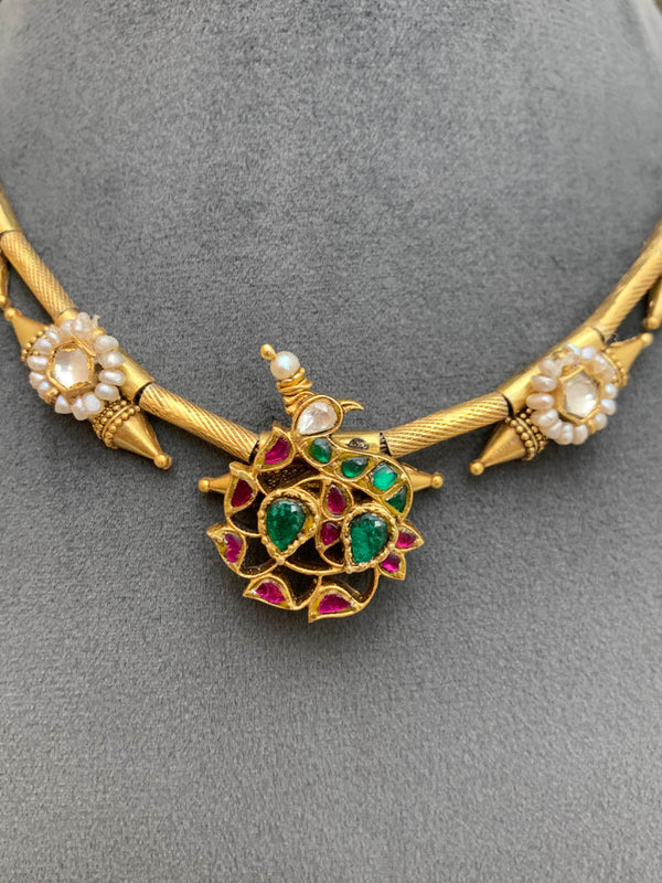 AJ1313 Heritage Antique Necklace