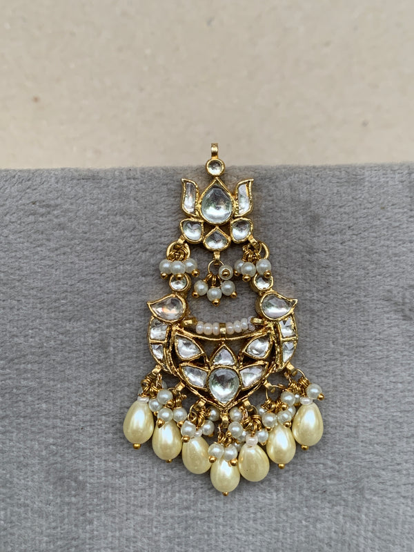 TN351W White Jadau Earrings