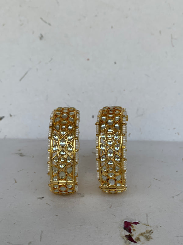 MB873W White Jadau Bangle