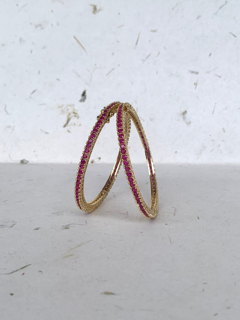 DB138 Ruby Stone Bangle