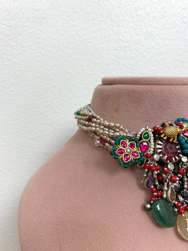 FS284  Maahru Silver Necklace