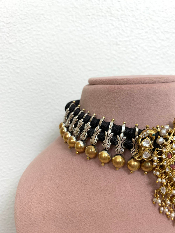 FS276  Maahru Silver Necklace