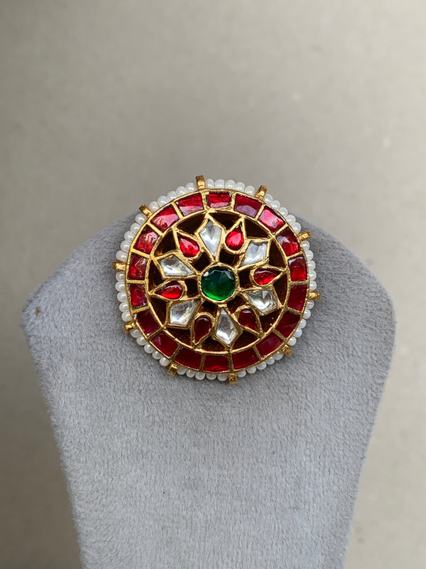 MN681 Antique Set