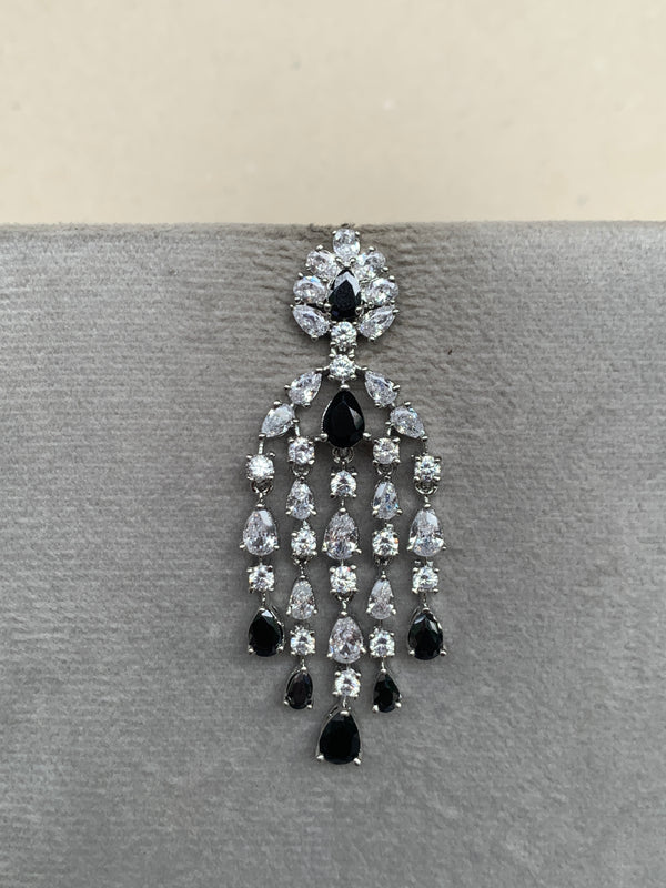 DE560P  Diamond Earrings