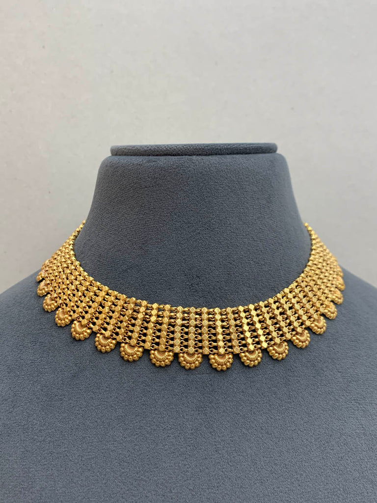 AJ1330  Heritage Antique  Necklace