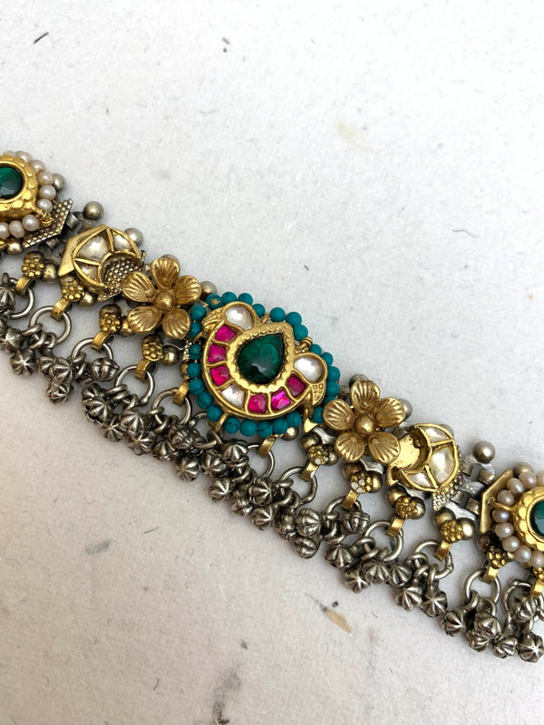 JB1044  Maahru Silver Bracelets