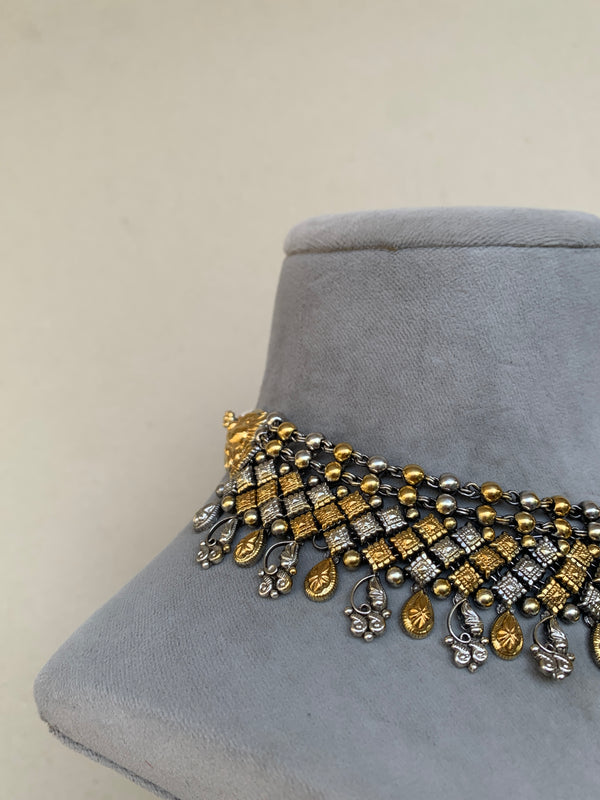 FS214 Maahru Silver Necklace