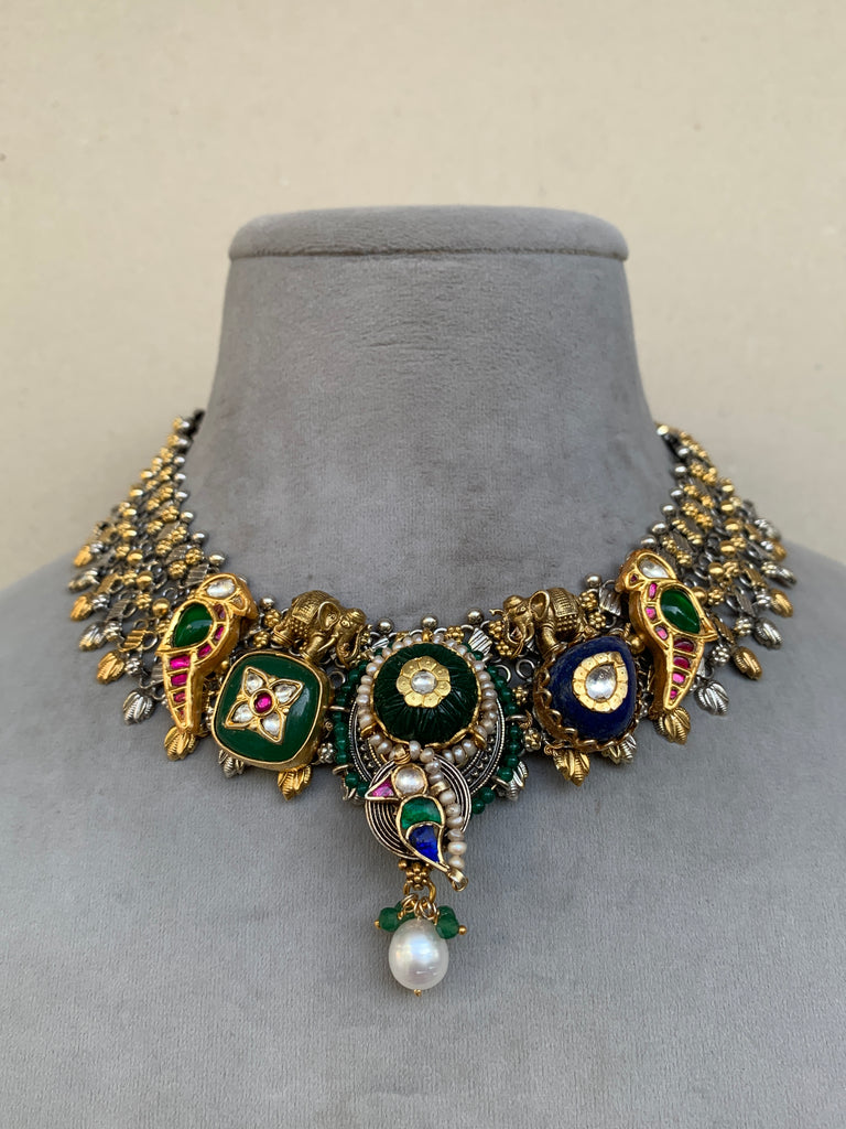 FS215 Maahru Silver Necklace
