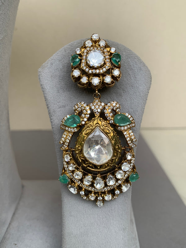 US142 Moissanite Set with Earrings