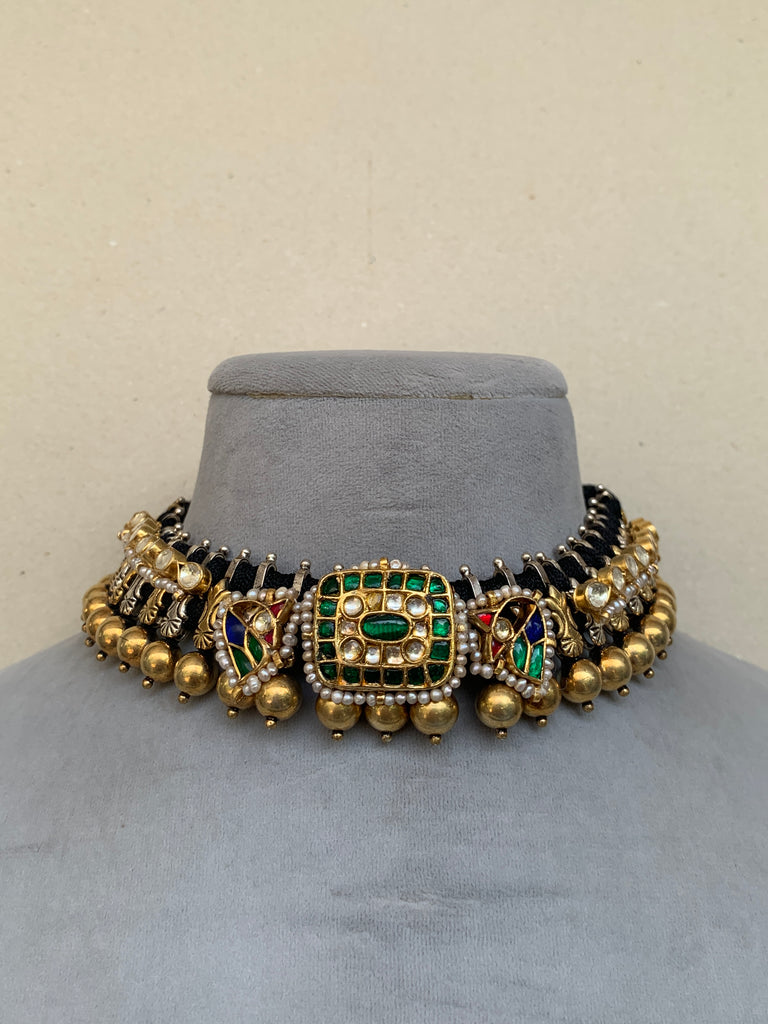 FS210  Maahru Silver Necklace