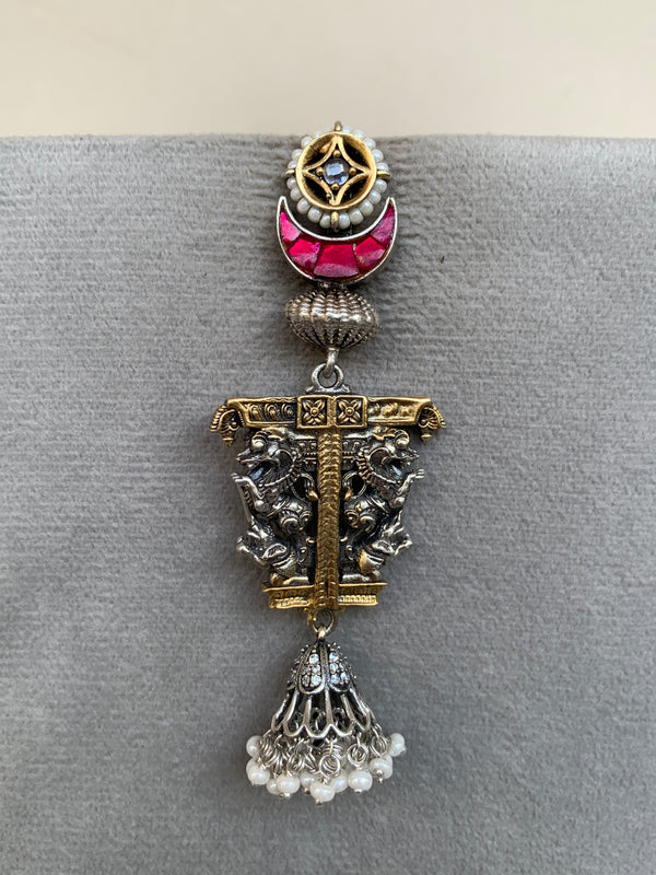 E1937  Maahru Silver Earrings