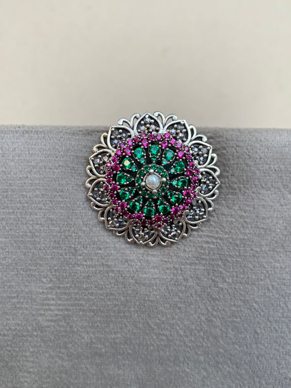 E1951  Maahru Silver Earrings