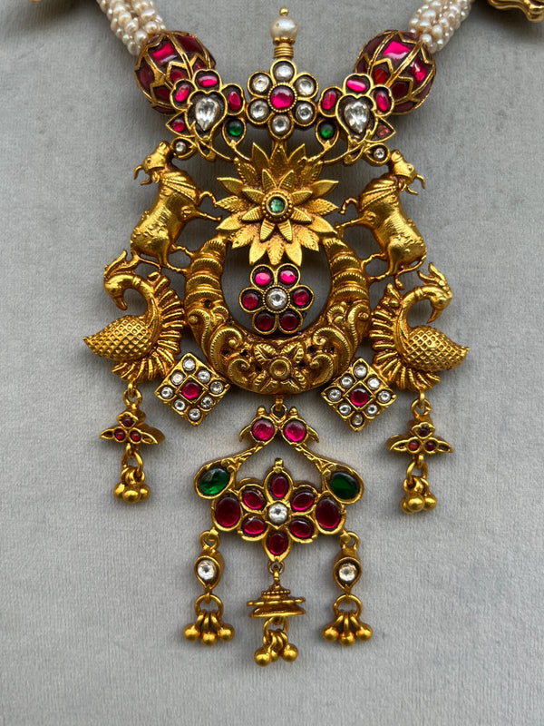 AJ1183 Rambaugh Antique Necklace