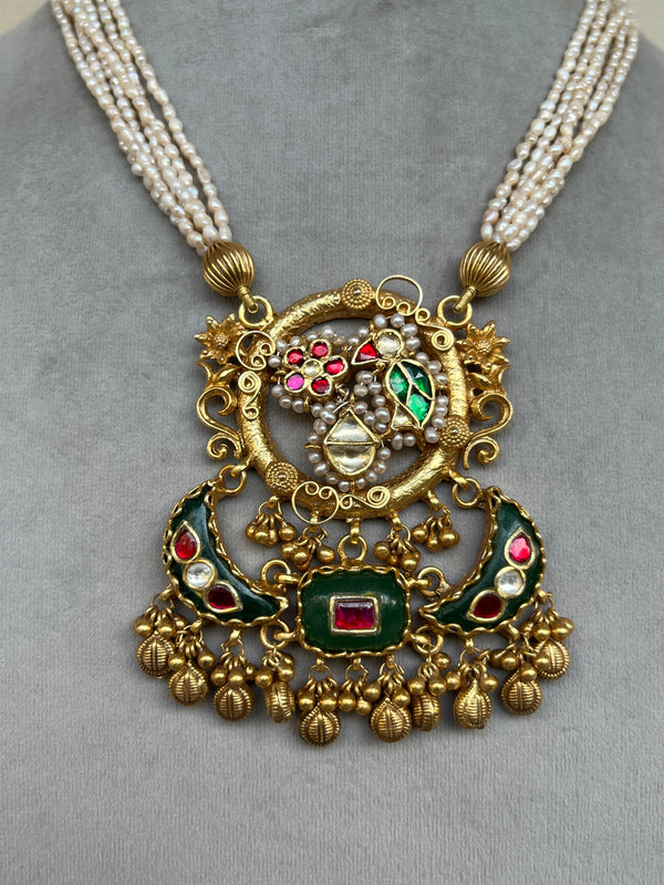 AJ1181 Rambaugh Antique Necklace