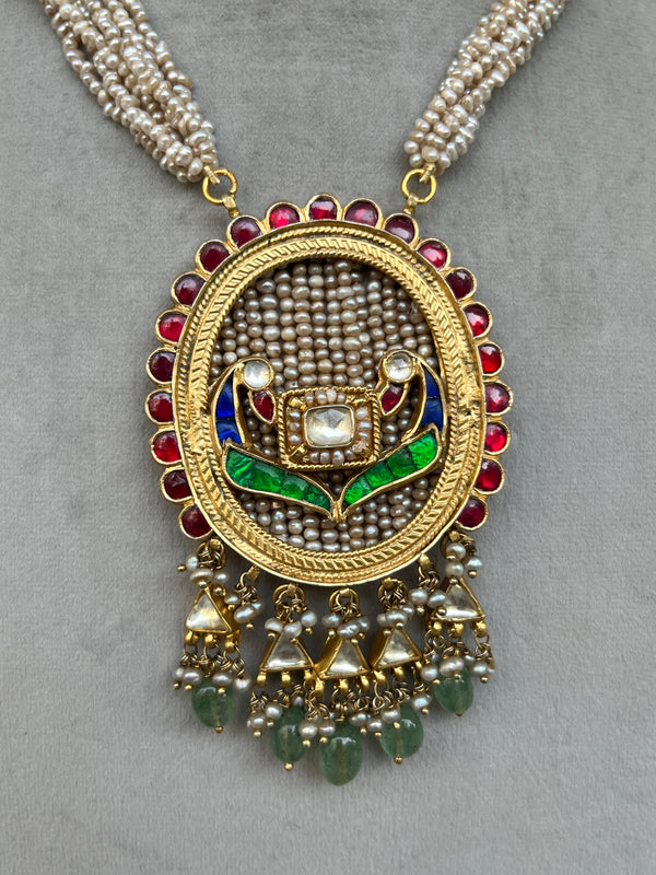 C1682 Heritage Jadau Set