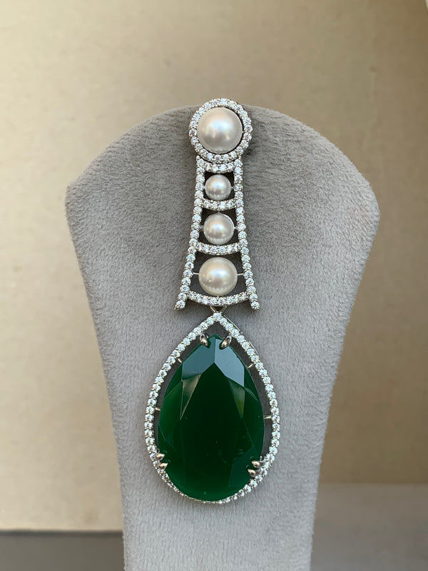 DN1039  Diamond Set