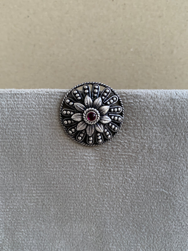 E1900  Maahru Silver Earrings