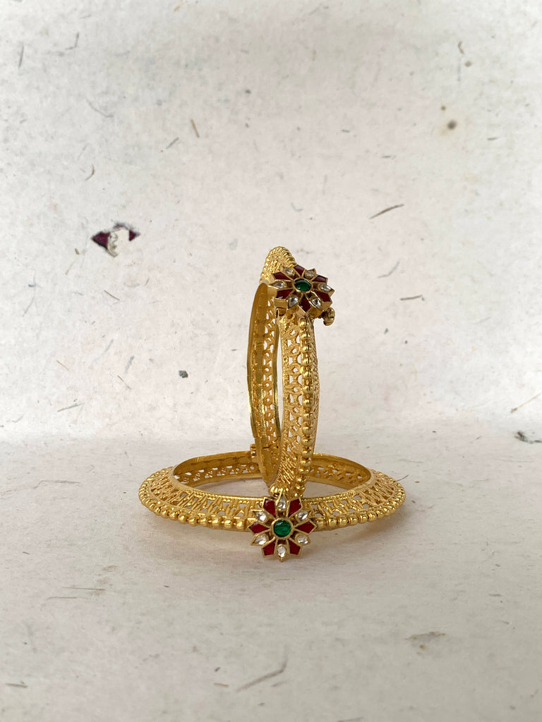 FB057 Antique Jadau Bangle