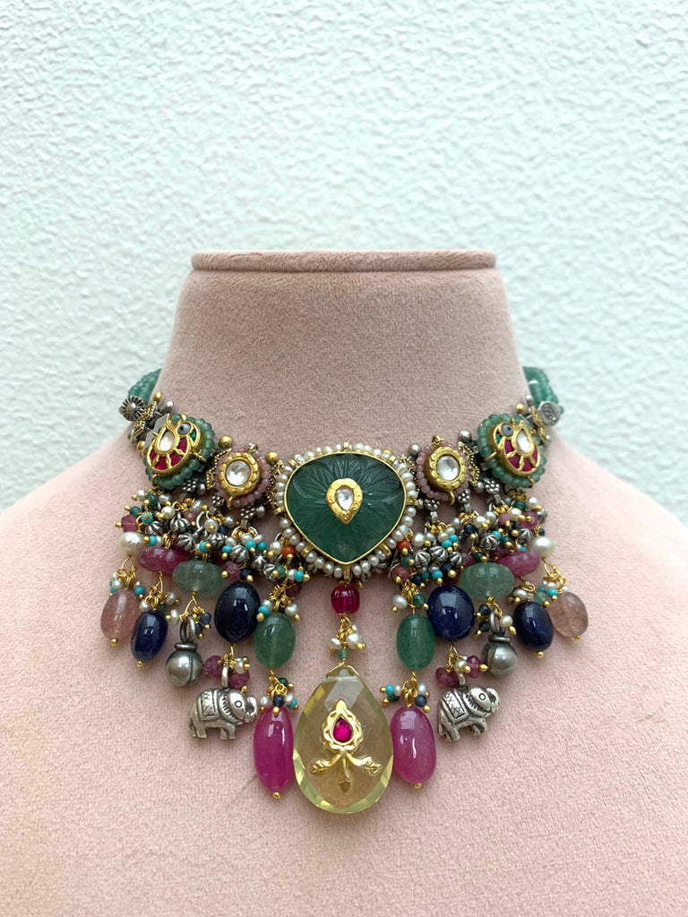 FS303  Maahru Silver Necklace